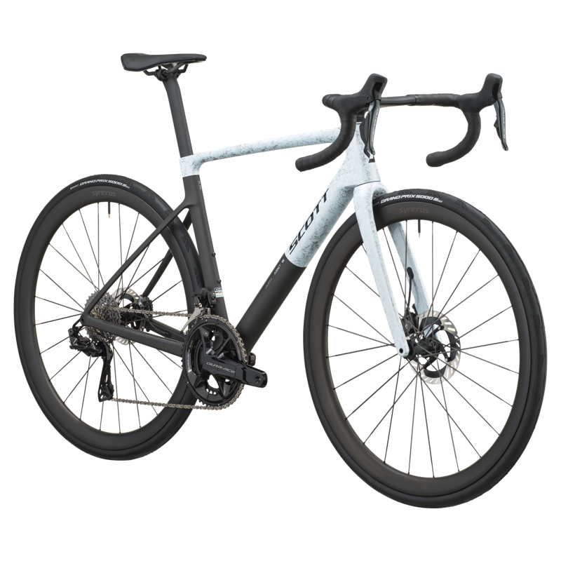 Scott Addict RC Pro Road Bike in Rush White/Carbon Black-1
