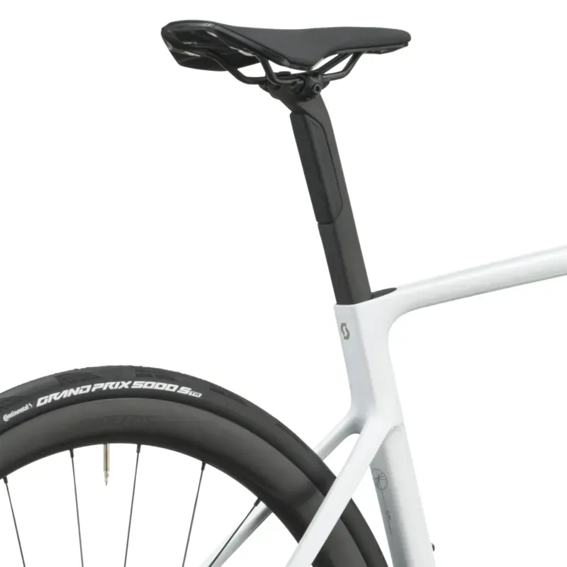 Scott Addict RC Team Road Bike in Rainbow White-8